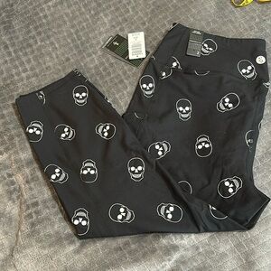 NWT torrid active high rise crop leggings size 2